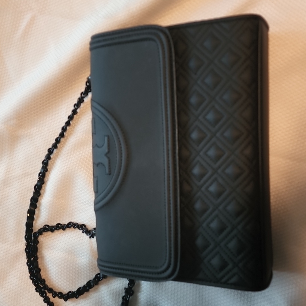 Tory burch matte black